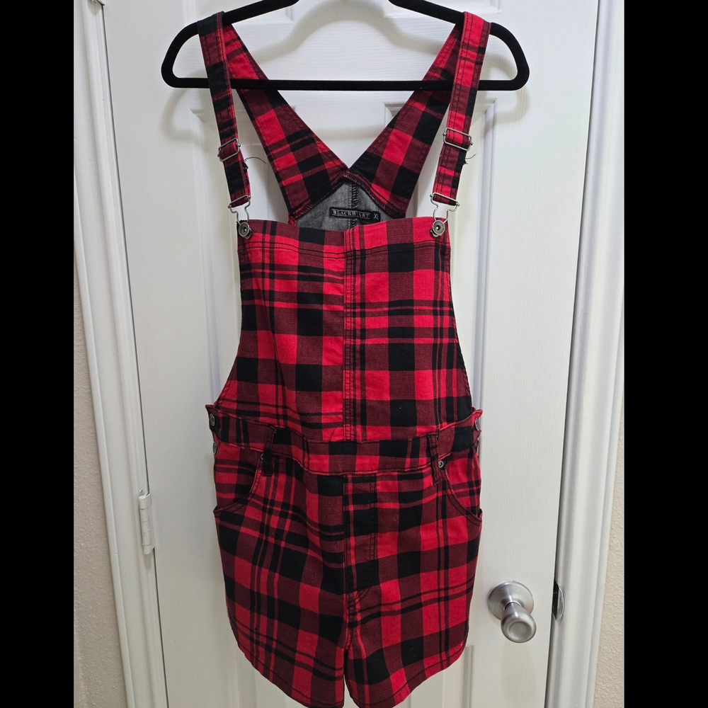 Blackheart Hot Topic Red Black Plaid Overall Shorts Women's Juniors Size XL EUC